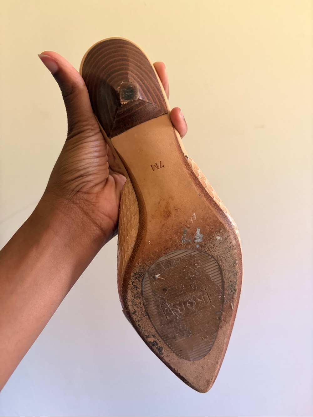 Nude Pointed Toe Slingback Kitten Heels - Picture 7 of 8
